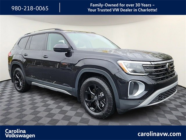 Used 2025 Volkswagen Atlas Peak Edition SE