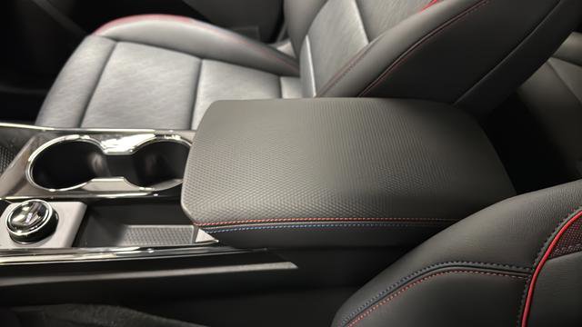 New 2026 Chevrolet Equinox RS w/ Convenience Package III image 14