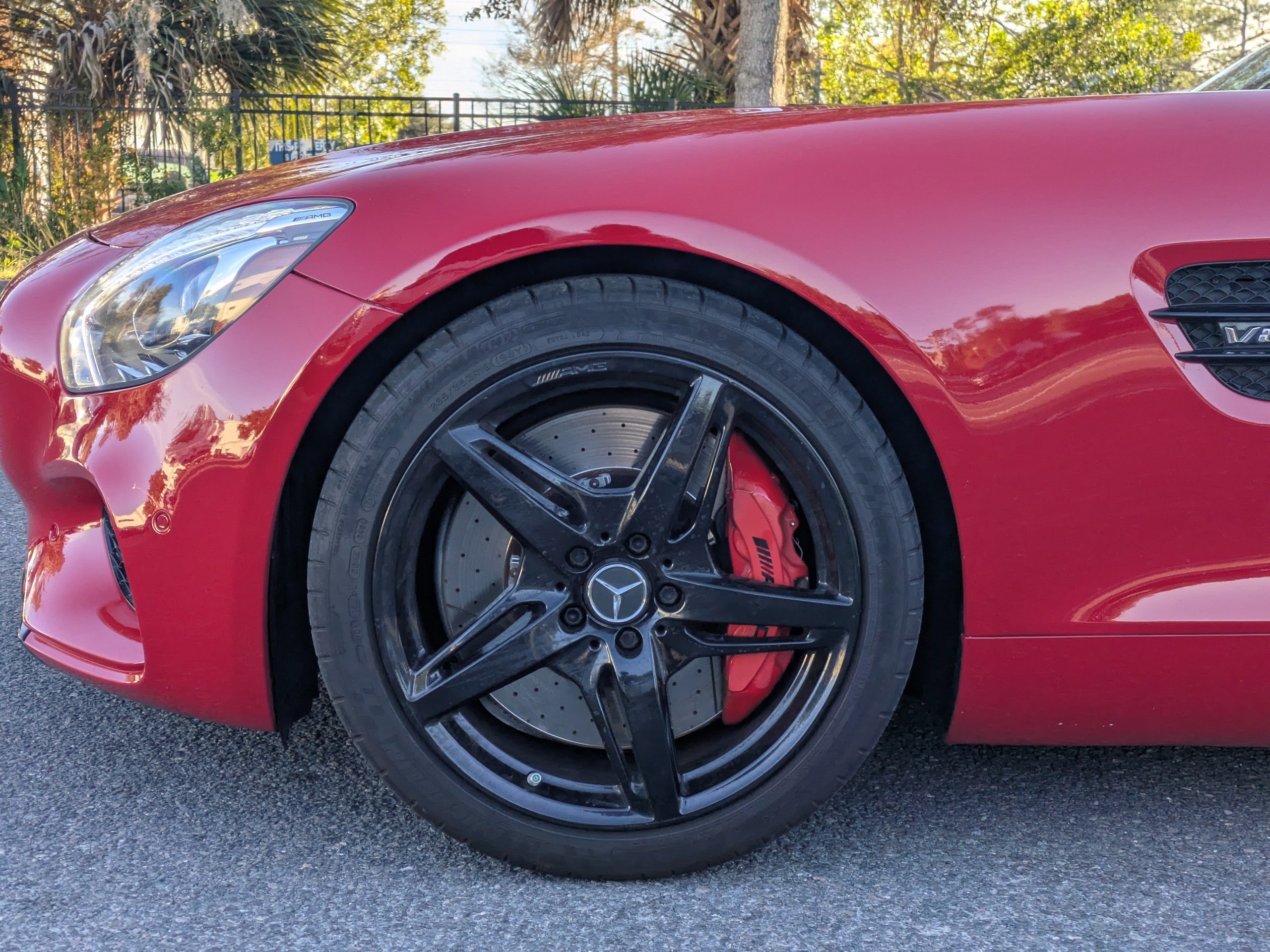 Used 2016 Mercedes-Benz AMG GT S w/ Exclusive Interior Package image 3