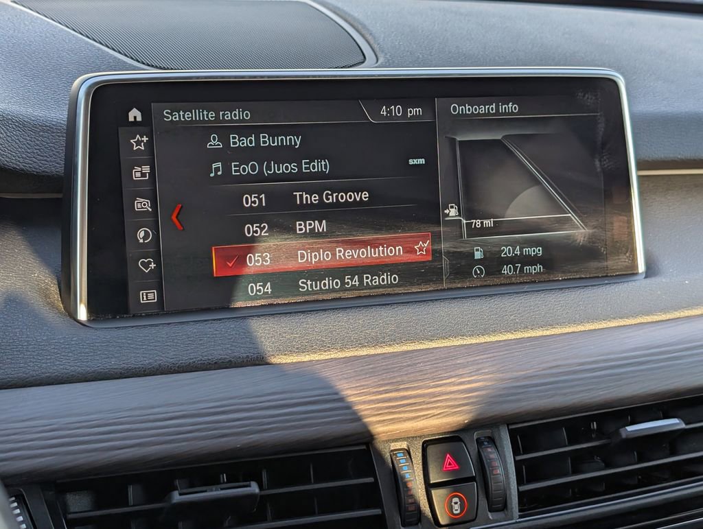 Used 2018 BMW X5 xDrive50i w/ Executive Package image 16