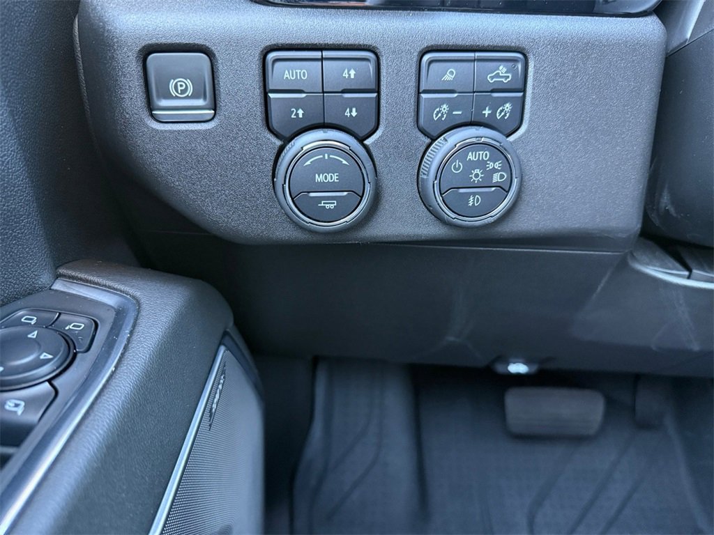 Certified 2024 Chevrolet Silverado 1500 High Country w/ High Country Premium Package image 24