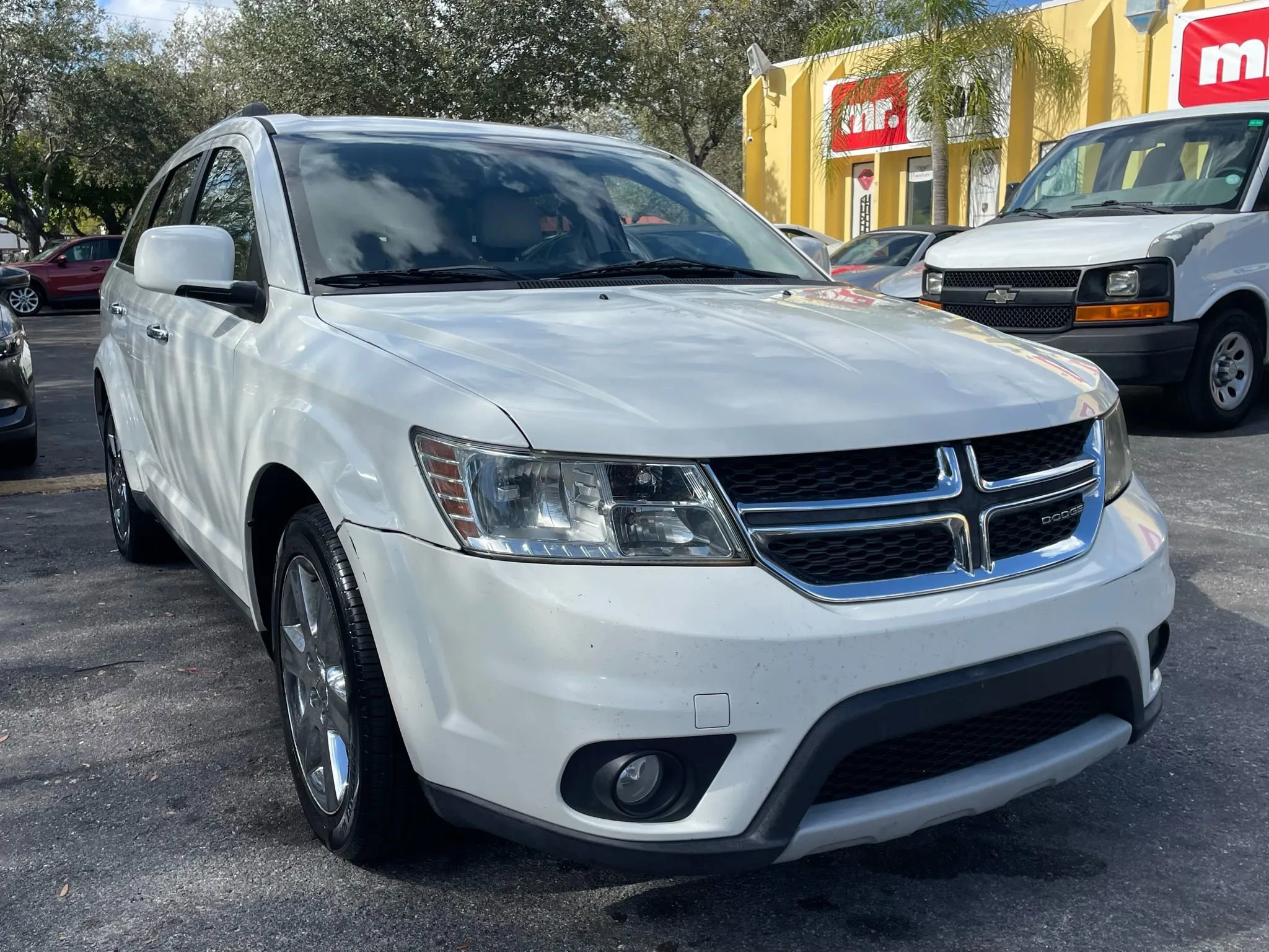 Used 2012 Dodge Journey Crew w/ Flexible Seating Group image 3