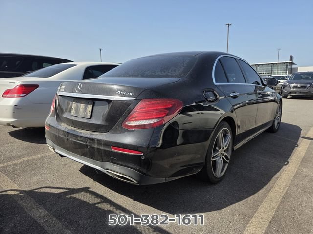 Used 2020 Mercedes-Benz E 350 4MATIC Sedan image 3