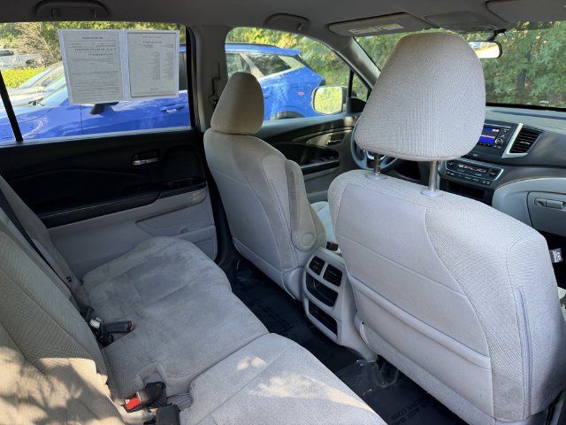 Used 2018 Honda Pilot LX image 27