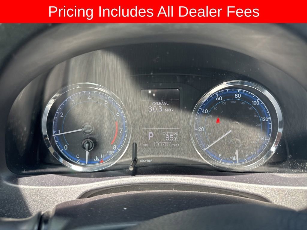 Used 2017 Toyota Corolla LE FWD image 5