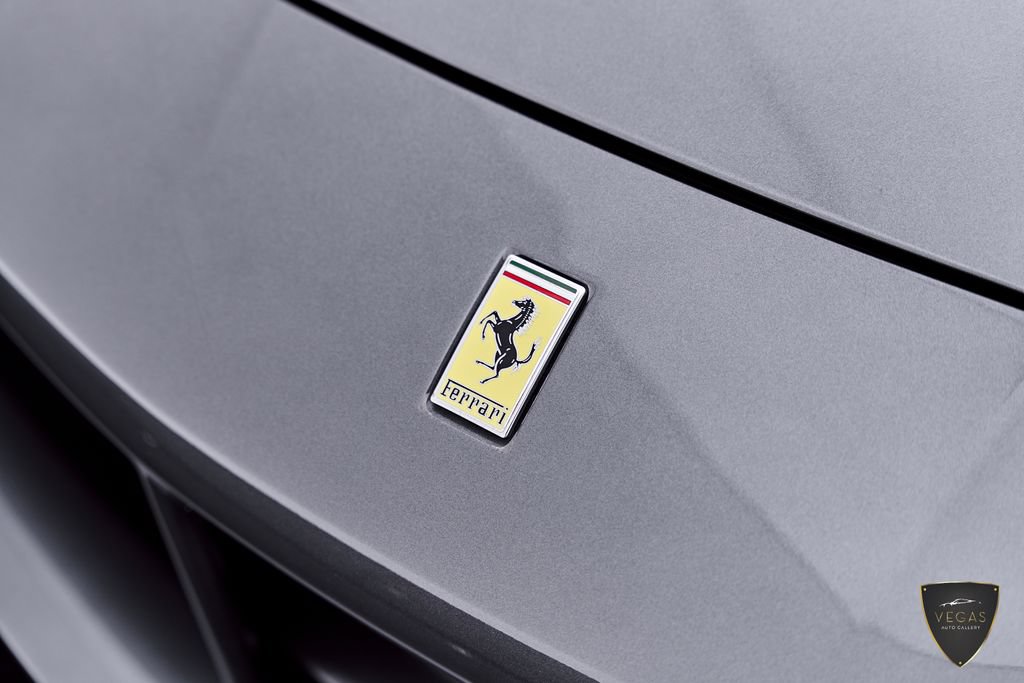 Used 2018 Ferrari 488 GTB RWD image 25