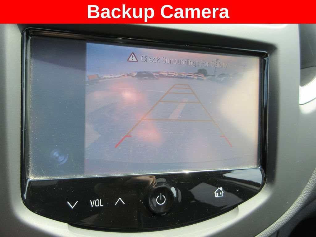 Used 2015 Chevrolet Trax LT w/ LT Sun and Sound Package AWD/4WD image 16