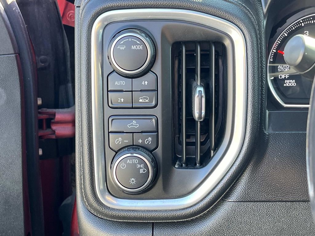 Used 2021 Chevrolet Silverado 1500 LT w/ Bed Protection Package image 27