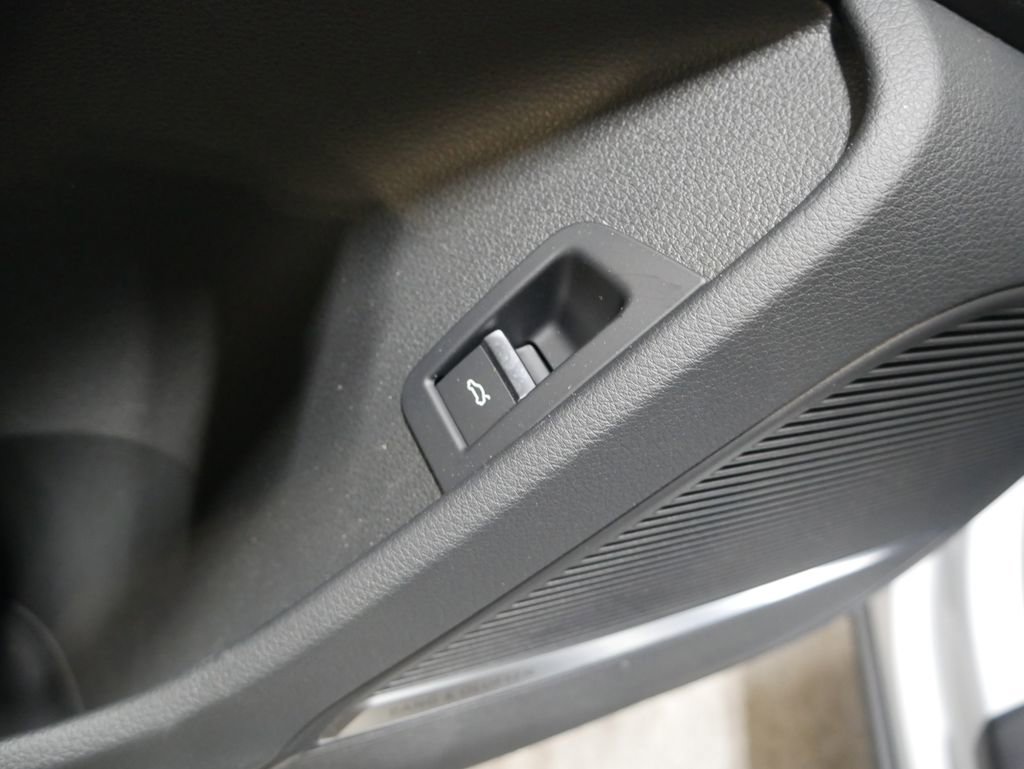 New 2026 Audi Q7 Premium Plus image 18