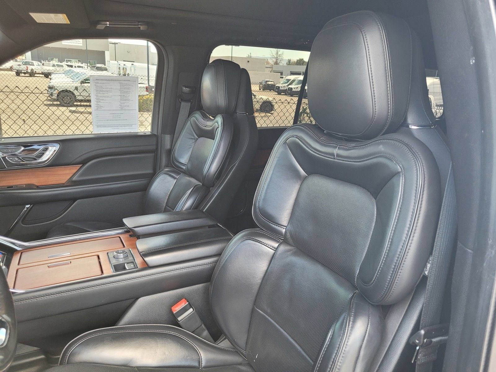 Certified 2019 Lincoln Navigator Reserve AWD/4WD image 22