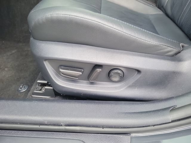Used 2025 Toyota Camry XSE w/ Premium Plus Package FWD image 11