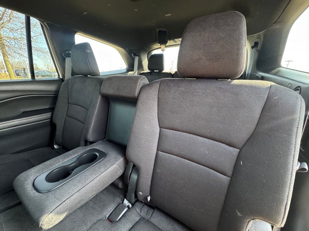 Used 2022 Honda Pilot Sport image 25