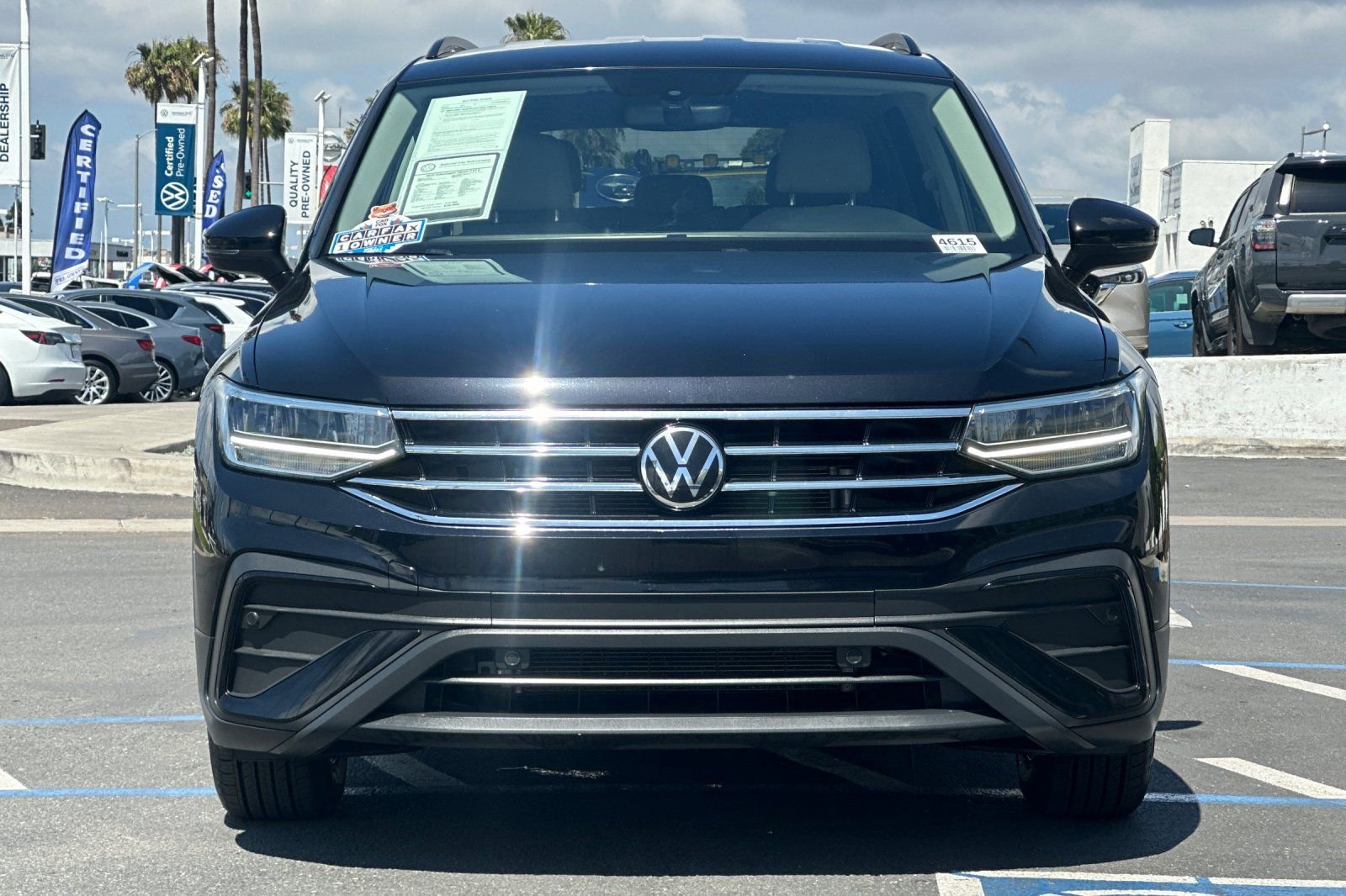 Certified 2023 Volkswagen Tiguan S image 9