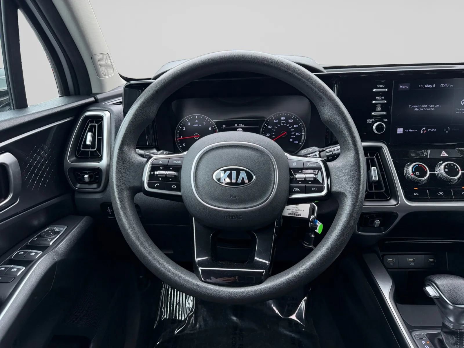 Used 2021 Kia Sorento LX FWD image 22
