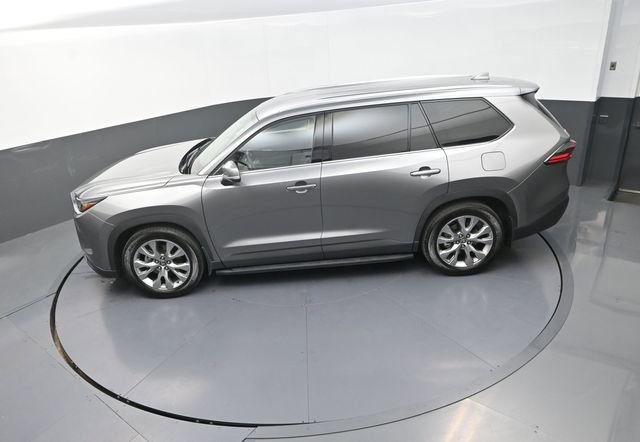 Used 2026 Toyota Grand Highlander Limited AWD/4WD image 10