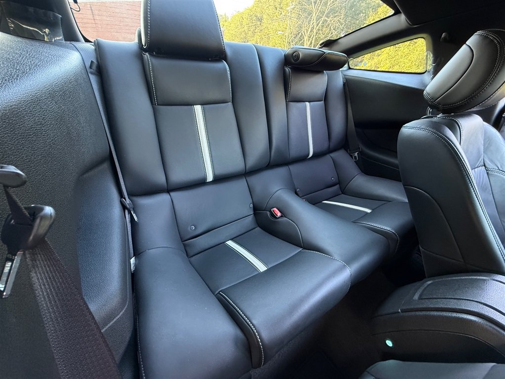 Used 2013 Ford Mustang GT Premium RWD image 53