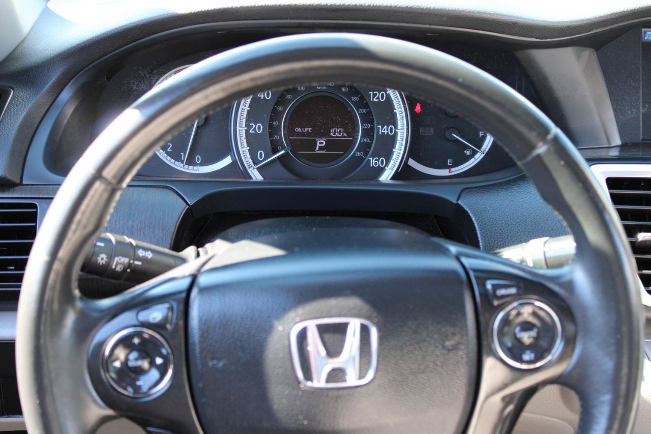 Used 2015 Honda Accord EX-L image 9