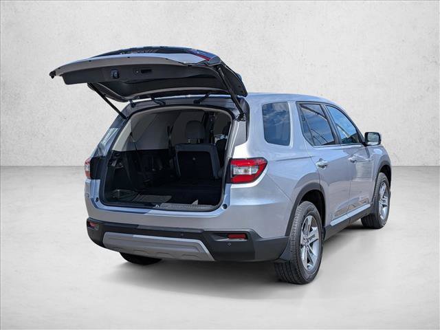 Used 2024 Honda Pilot EX-L image 5