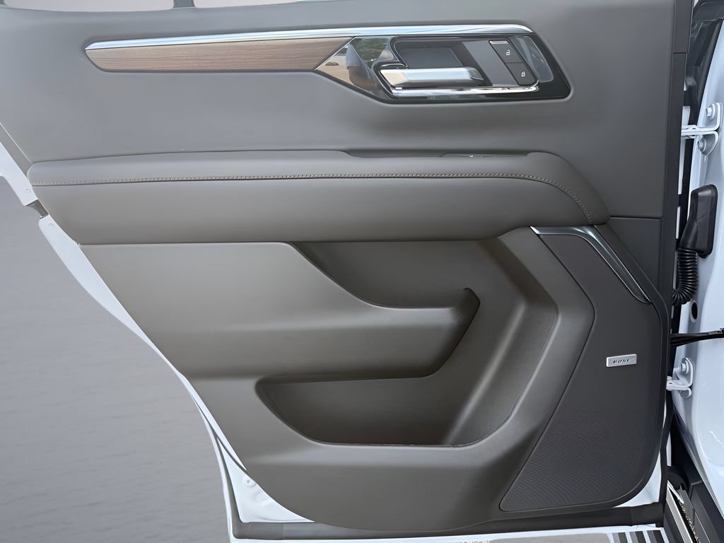 New 2026 Chevrolet Tahoe High Country AWD/4WD image 28