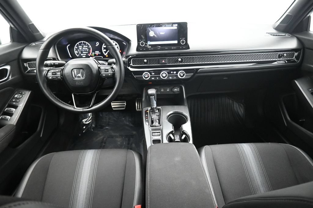 Used 2025 Honda Civic Sport image 27