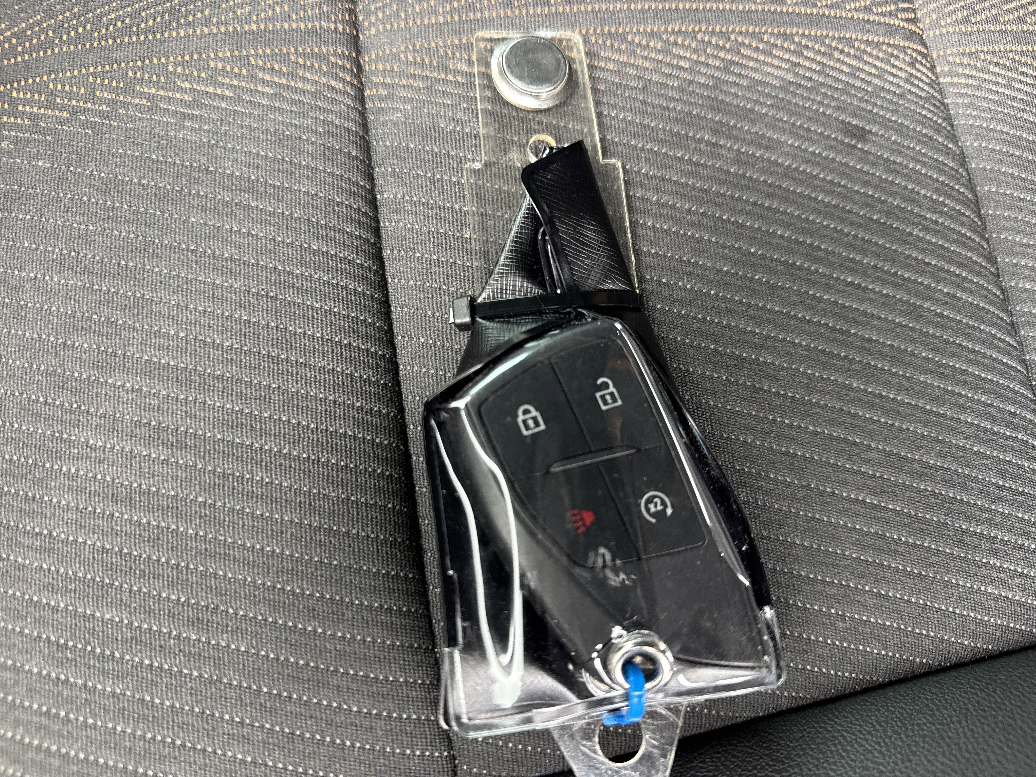 Used 2026 GMC Canyon AT4 image 33