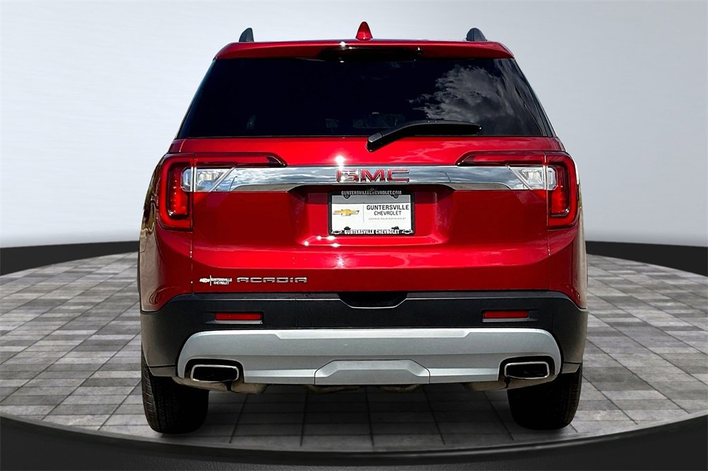 Used 2023 GMC Acadia SLE w/ Driver Convenience Package image 4