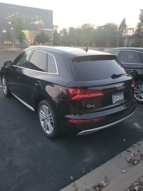 Used 2019 Audi Q5 2.0T Premium Plus w/ Premium Plus Package AWD/4WD image 3