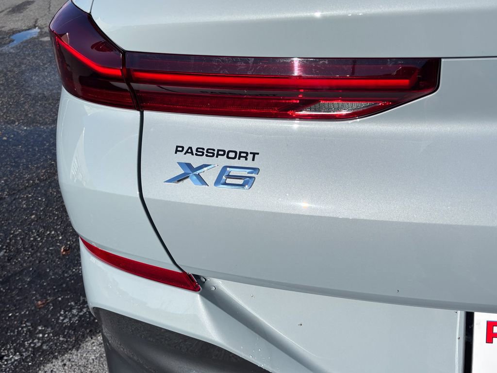 New 2026 BMW X6 xDrive40i image 5