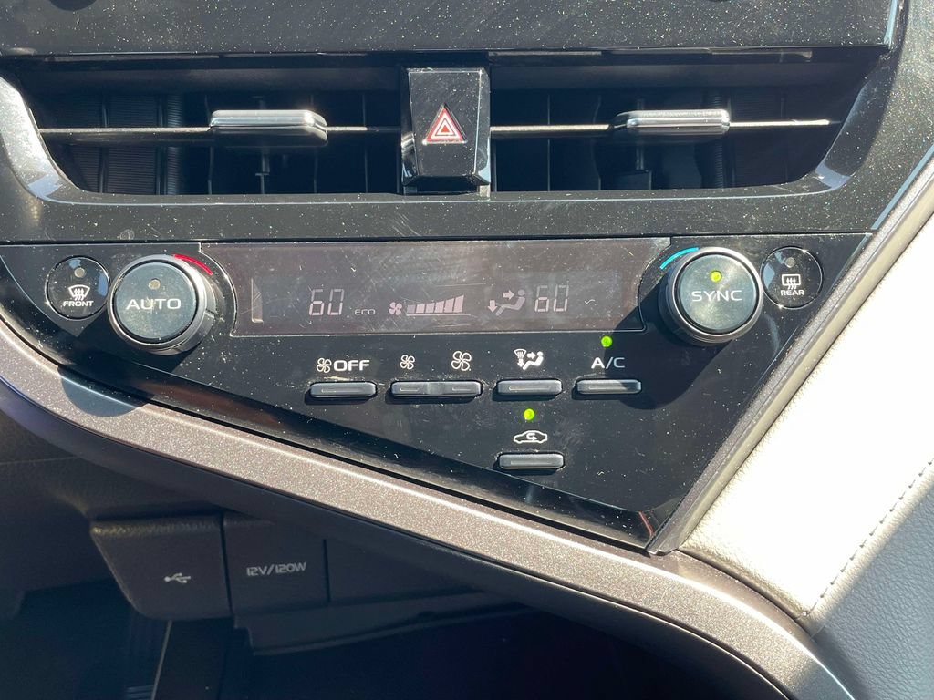 Used 2023 Toyota Camry LE FWD image 28