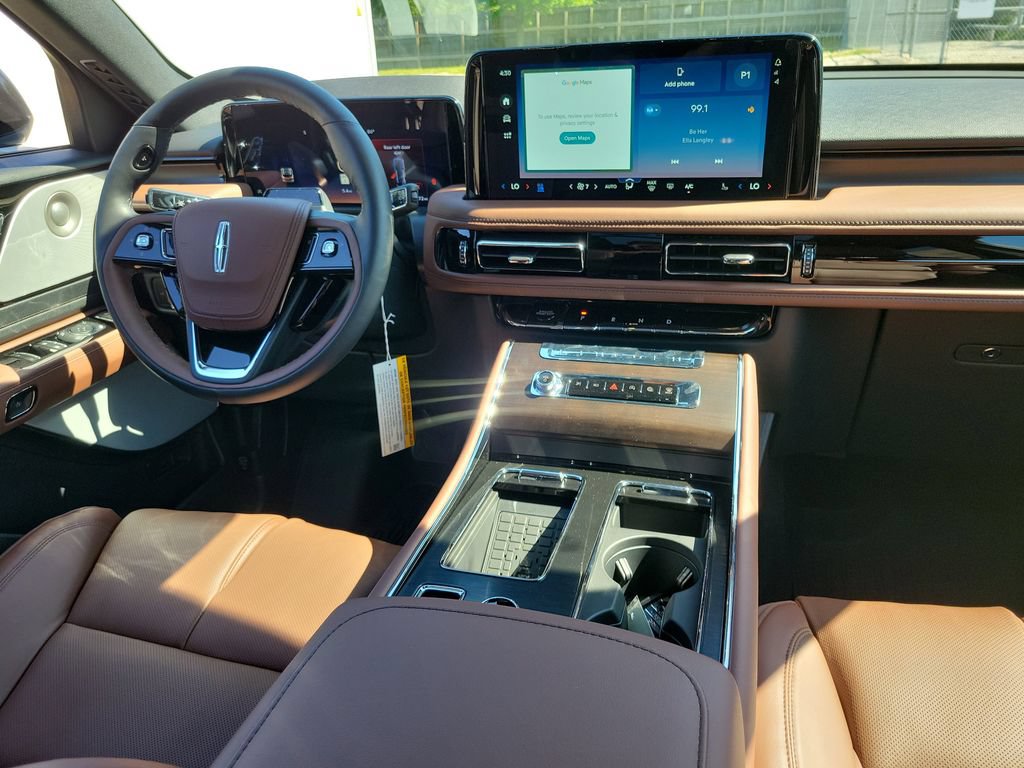 New 2026 Lincoln Aviator Reserve AWD/4WD image 13