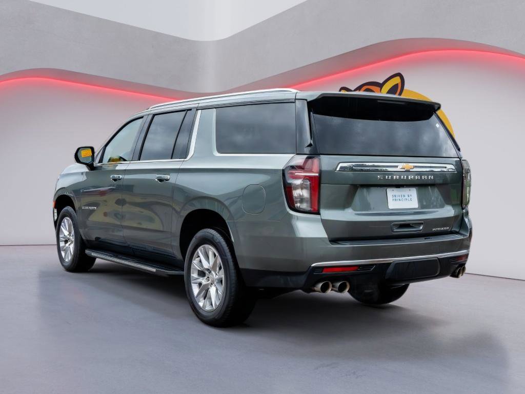 Used 2024 Chevrolet Suburban Premier AWD/4WD image 7