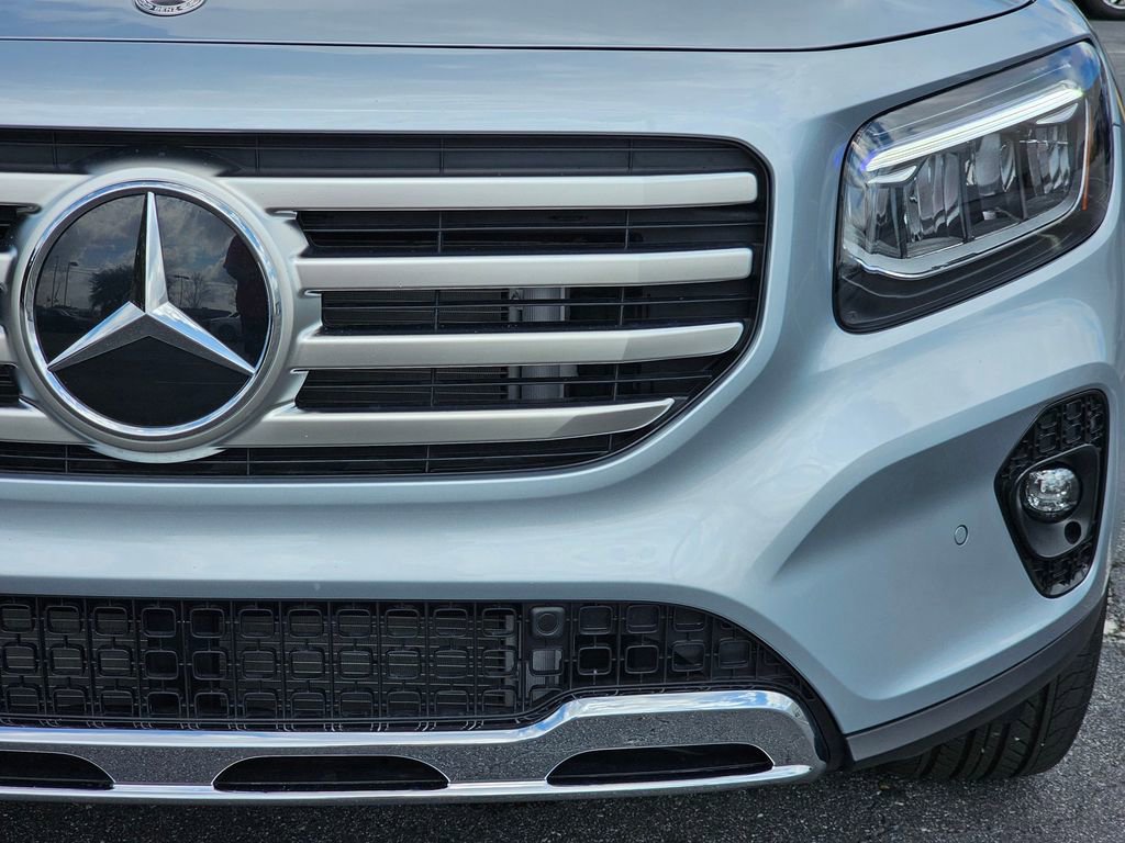 Used 2026 Mercedes-Benz GLB 250 image 9
