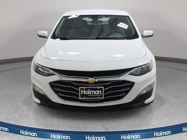 Used 2021 Chevrolet Malibu LT image 3