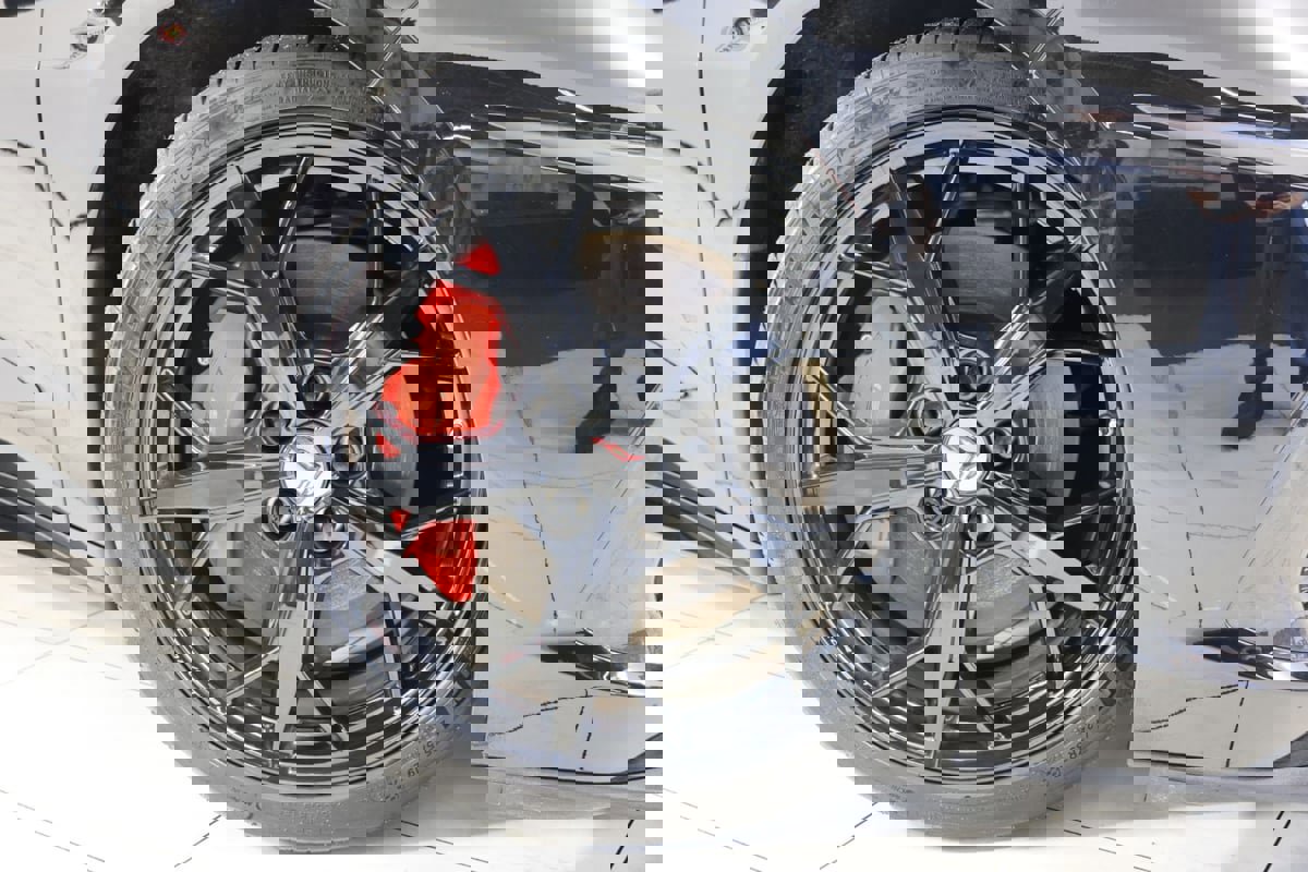 Used 2022 Chevrolet Corvette Stingray Premium Conv w/ Z51 Performance Package image 13