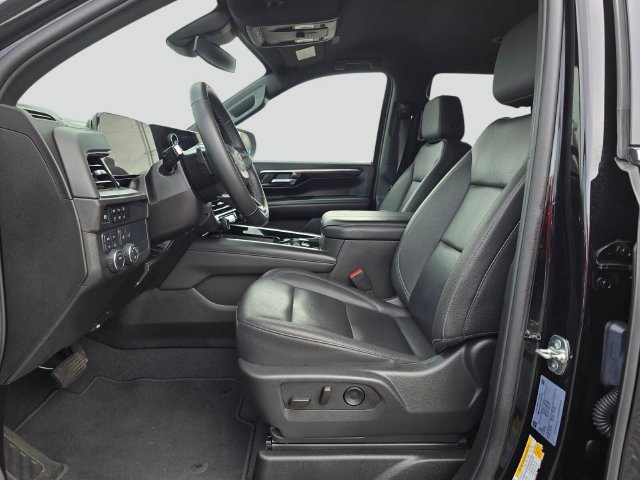 Used 2025 Chevrolet Tahoe LT AWD/4WD image 25