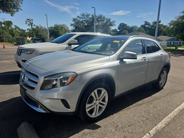 Used 2017 Mercedes-Benz GLA 250 4MATIC image 4