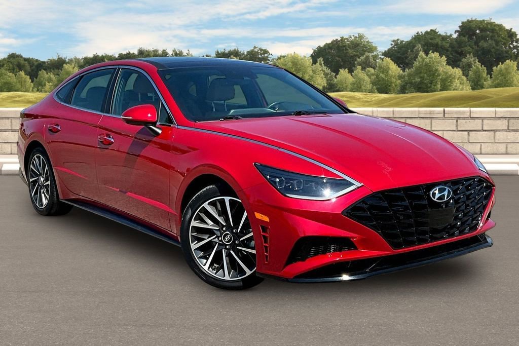 Used 2021 Hyundai Sonata Limited image 2