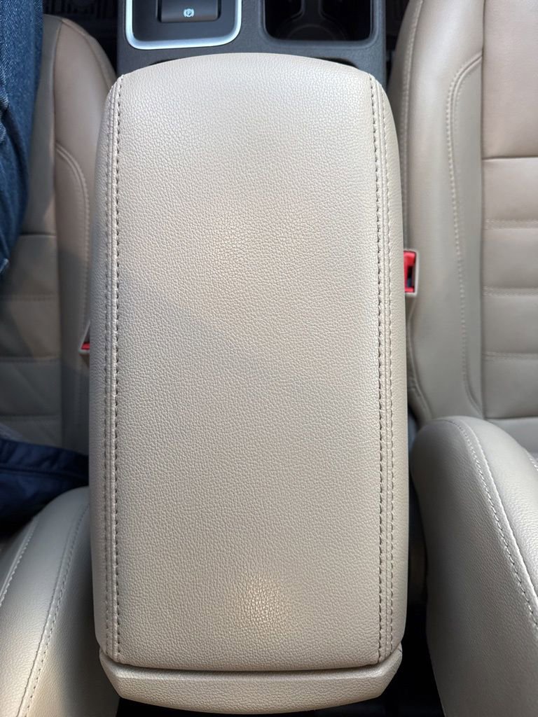 Used 2018 Ford Escape SEL image 35