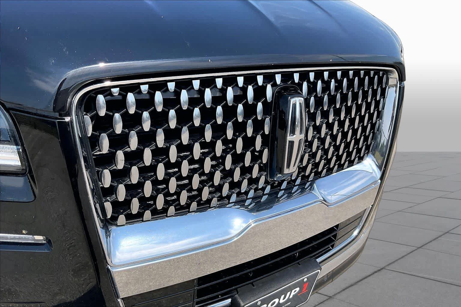 Used 2022 Lincoln Navigator L Black Label AWD/4WD image 28