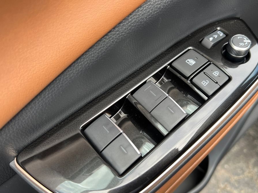 New 2026 Toyota Crown Signia image 35