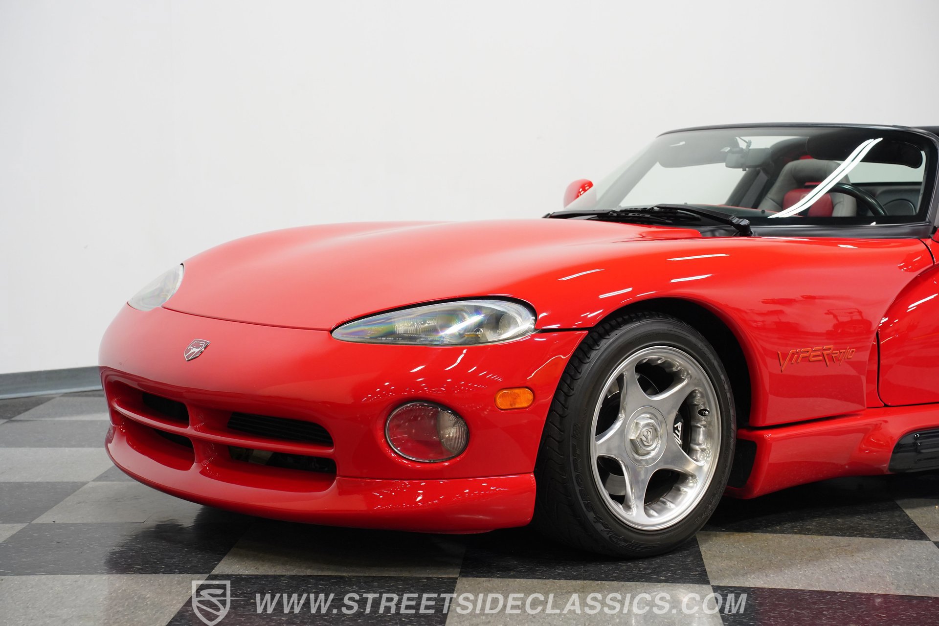Used 1994 Dodge Viper RT/10 RWD image 18