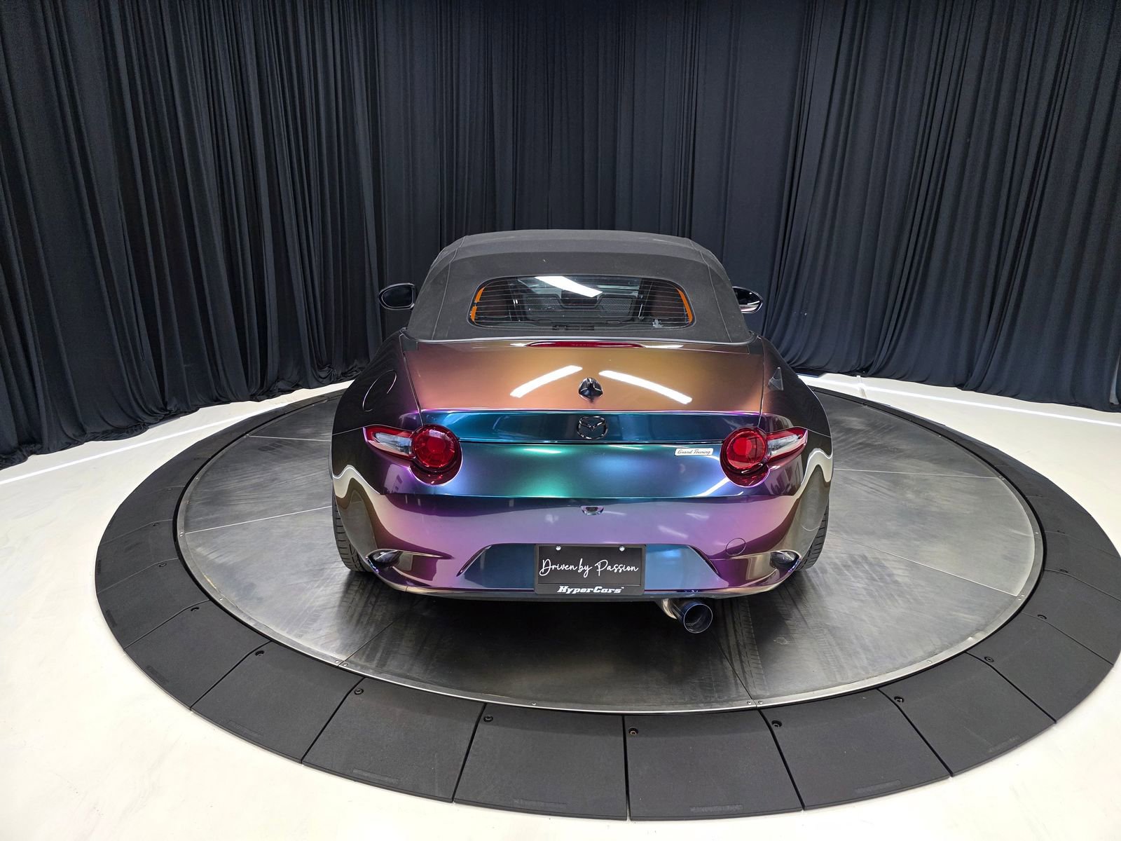 Used 2022 MAZDA MX-5 Miata Grand Touring RWD image 21