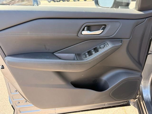 Certified 2024 Nissan Rogue SV w/ SV Premium Package image 12