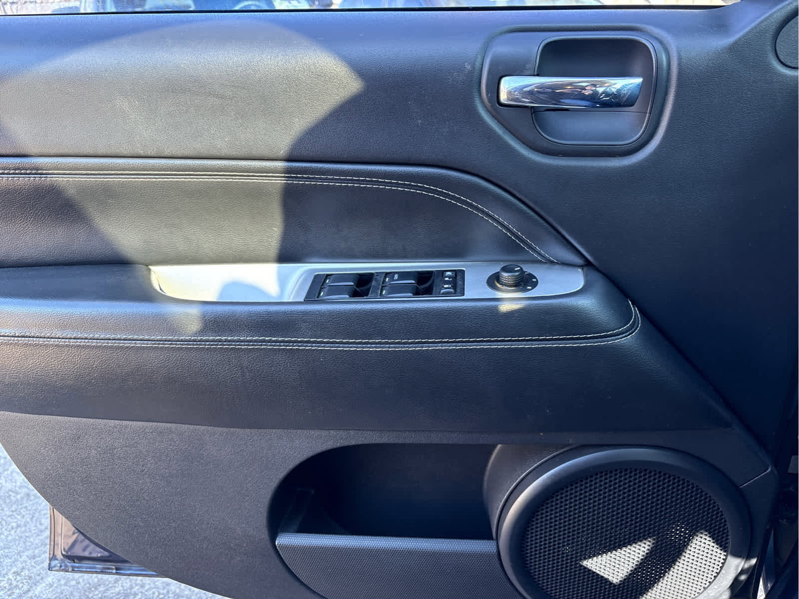 Used 2015 Jeep Compass High Altitude image 29