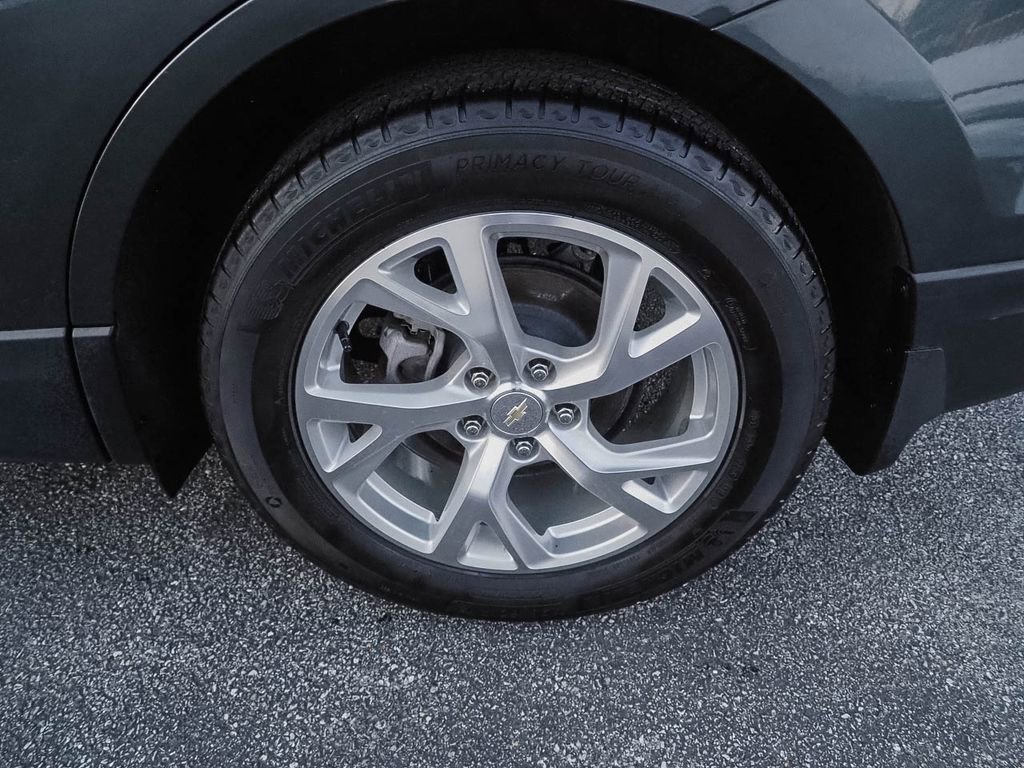 Used 2020 Chevrolet Equinox LT image 40