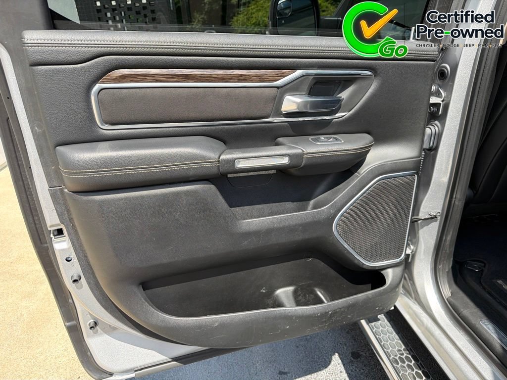 Used 2019 RAM 1500 Laramie AWD/4WD image 49