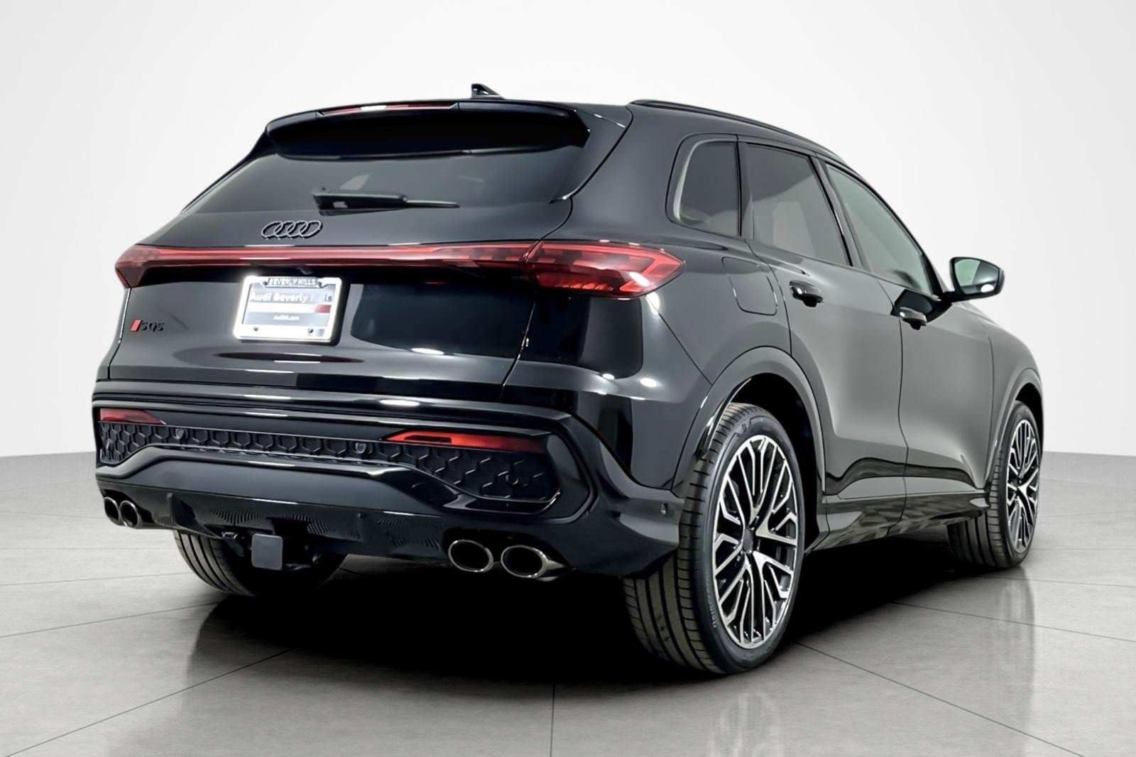 New 2026 Audi SQ5 Premium Plus AWD/4WD image 6
