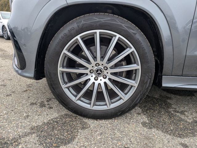 Used 2025 Mercedes-Benz GLS 450 4MATIC image 20