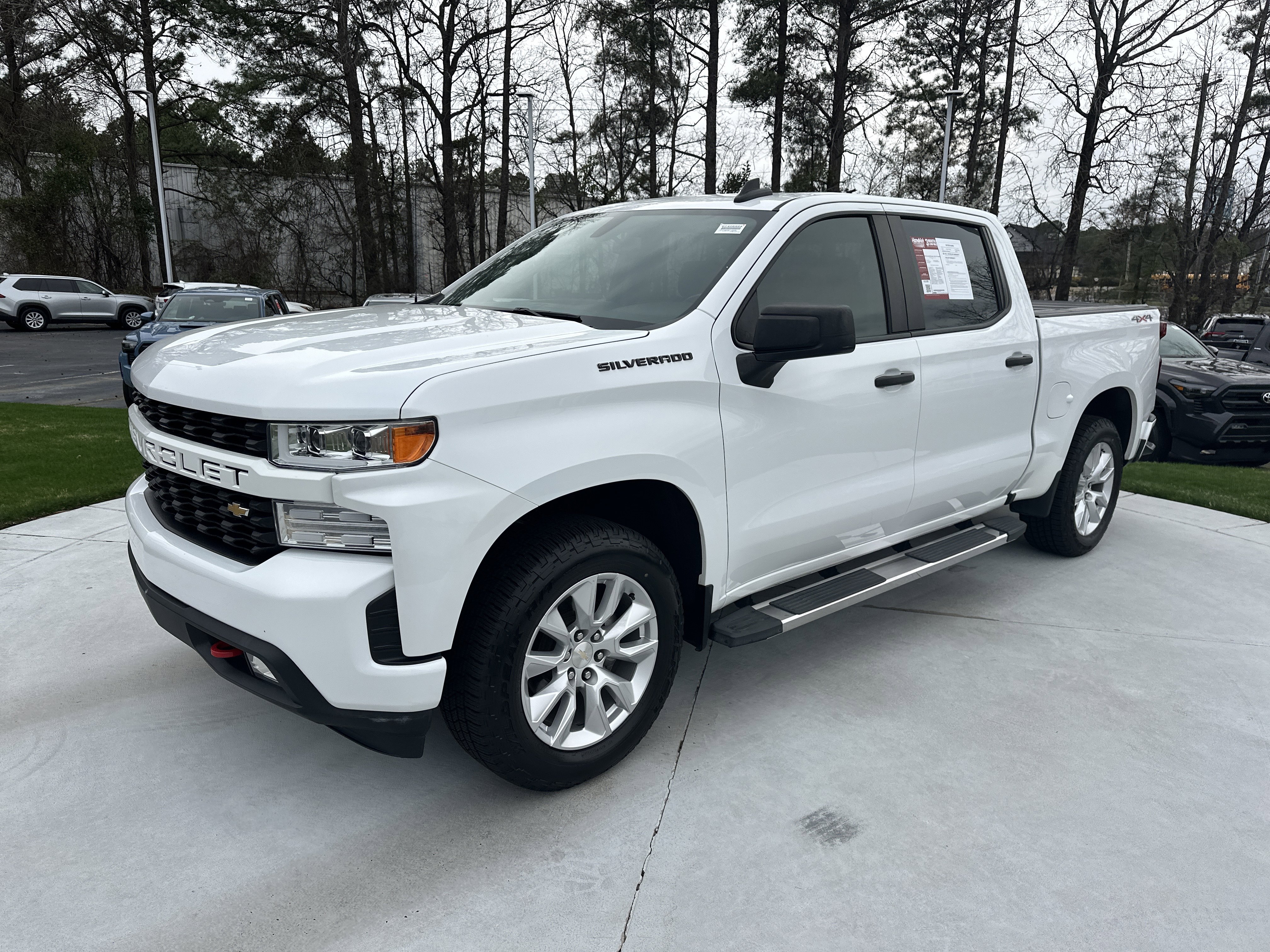 Used 2022 Chevrolet Silverado 1500 Custom image 5