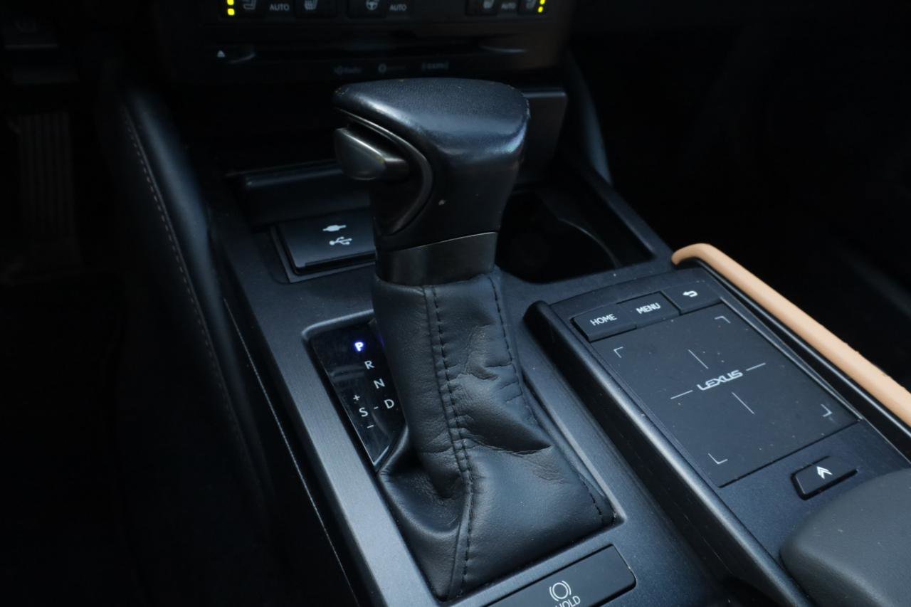 Used 2022 Lexus ES 350 w/ Premium Package FWD image 11